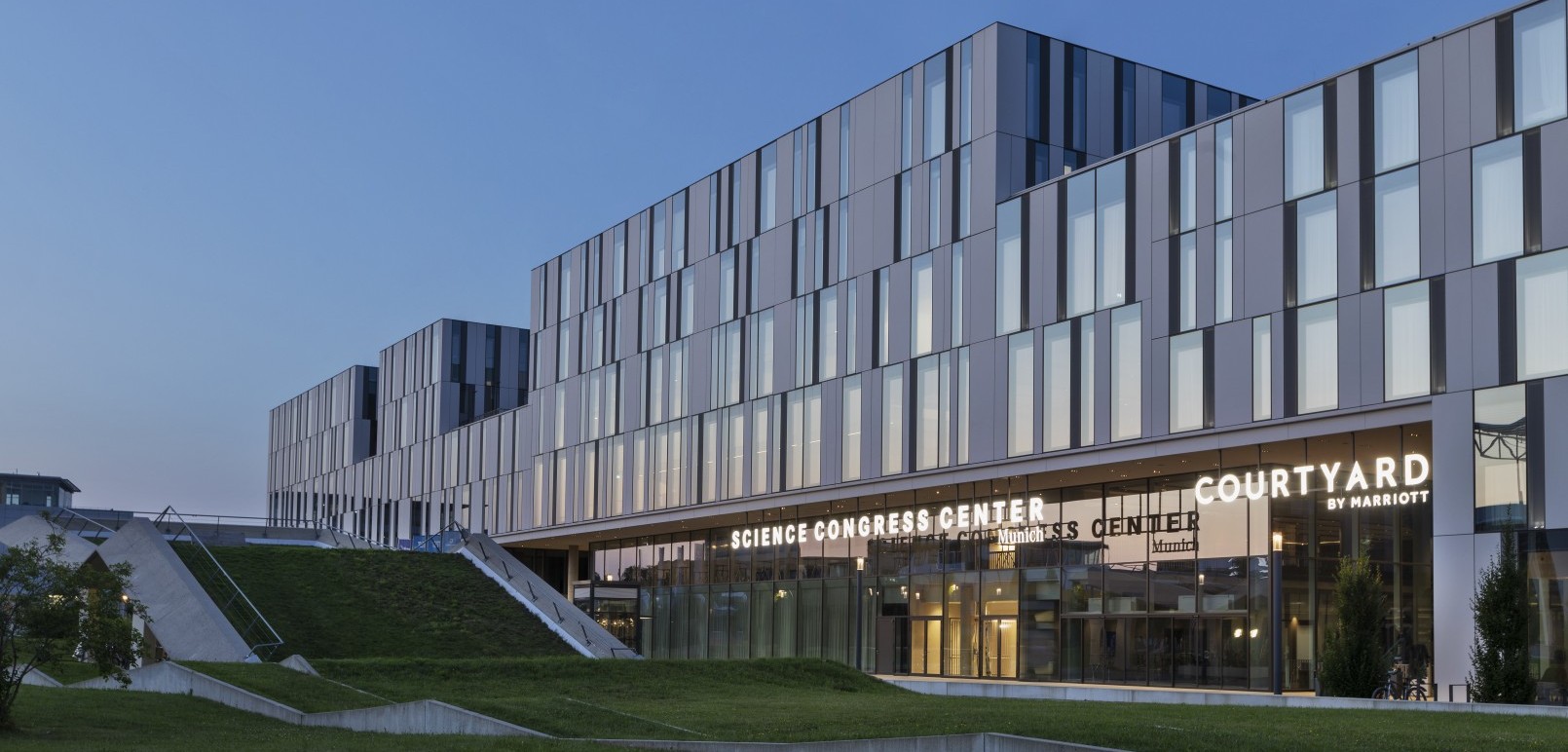 SCC_Munich_Exterior_12