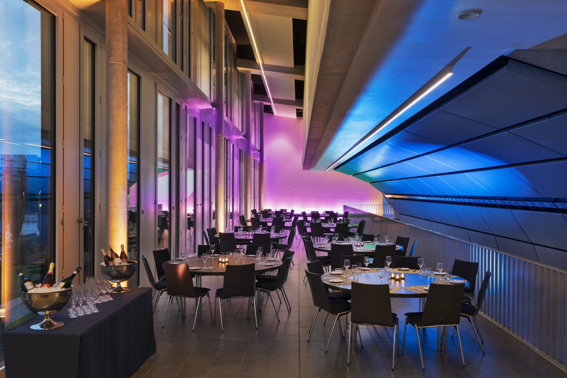 Foyer für Events im Science Congress Center in Garching.